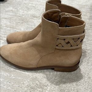 Aquatalia Beige Suede Ankle Boots with Cutout Design